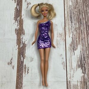 Barbie Glitz & Glam Doll 12” Mattel
